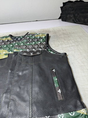 Lo*uis Vuit**n
Camo & Black Perforated Leather Vest - LEATHER CHAPTER