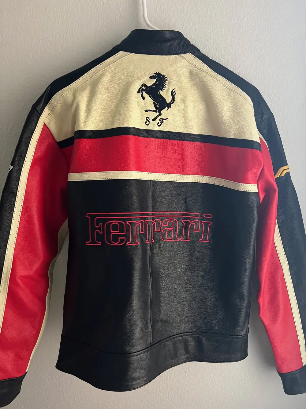 Premium Leather Fer**ri F1 Racing Jacket in Black, Cream & Red