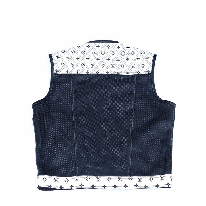 Lo*uis Vuit**n
 White Leather Diamond Stitching with Black Perforated Leather - LEATHER CHAPTER